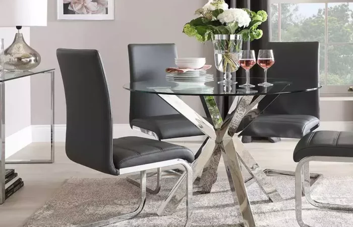 modne stołów i krzeseł
