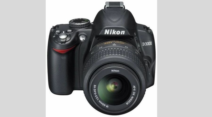 Korpus lustrzanki Nikon D3000 + obiektyw